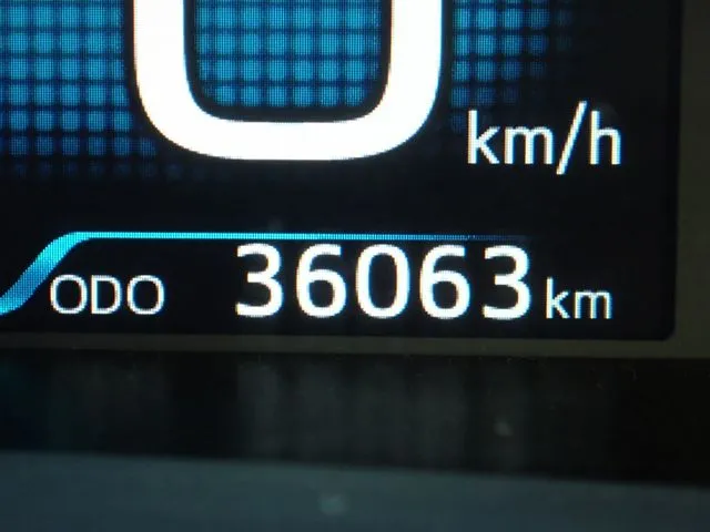 プリウス(トヨタ)の車両写真