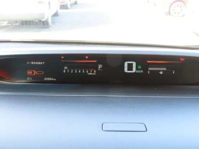 ステップワゴン（ホンダ）の車両写真