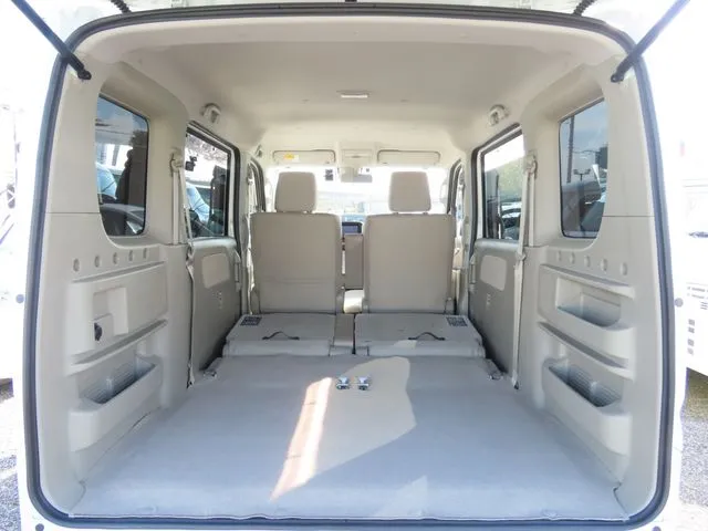 エブリイワゴン（スズキ）の車両写真