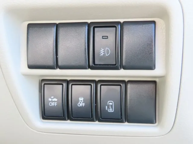 エブリイワゴン（スズキ）の車両写真