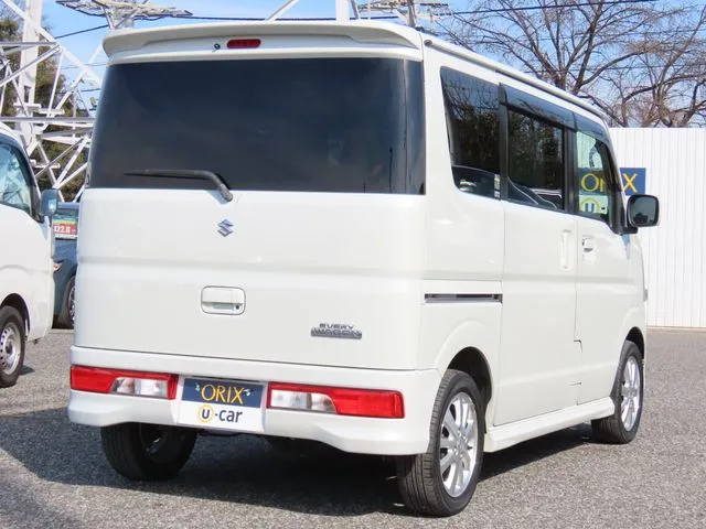 エブリイワゴン（スズキ）の車両写真