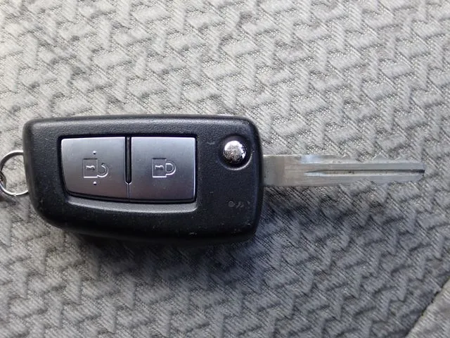 ミツビシ　ｅＫワゴン