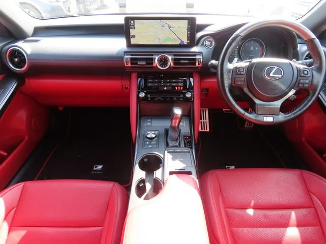 レクサス　ＩＳ３５０（トヨタ）の車両写真