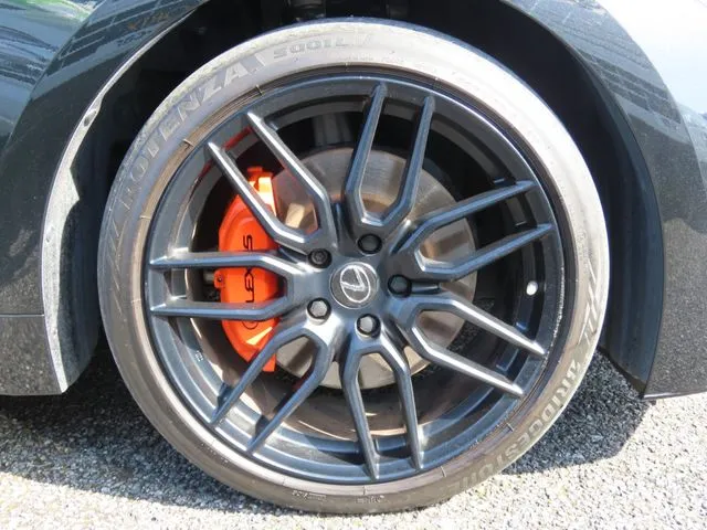 レクサス　ＩＳ３５０（トヨタ）の車両写真