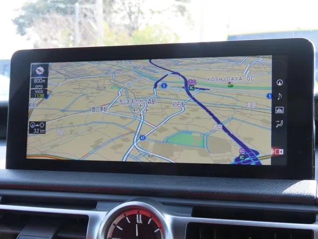 レクサス　ＩＳ３５０（トヨタ）の車両写真