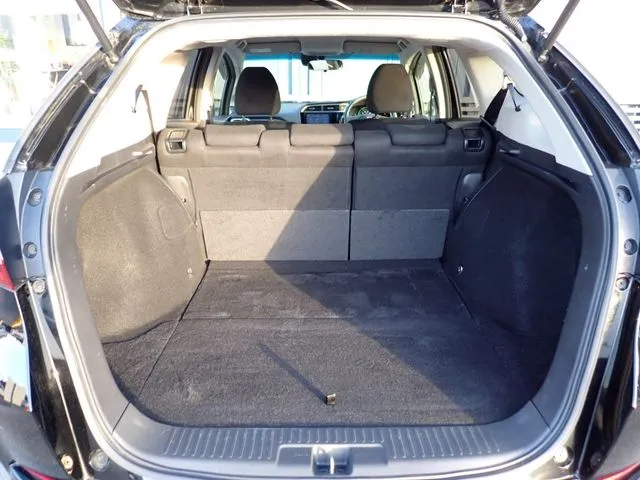 シャトル ハイブリッド(ホンダ)の車両写真