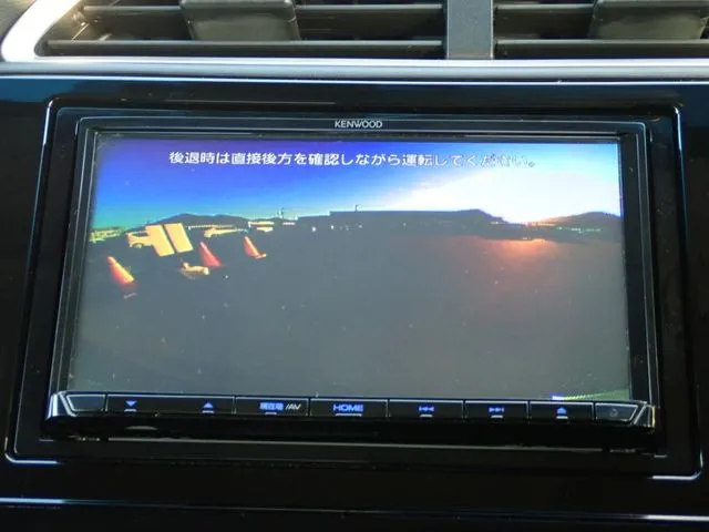 シャトル ハイブリッド(ホンダ)の車両写真