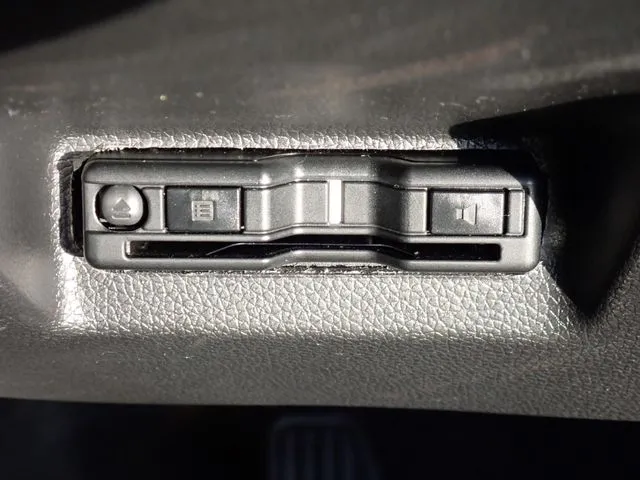 シャトル ハイブリッド(ホンダ)の車両写真