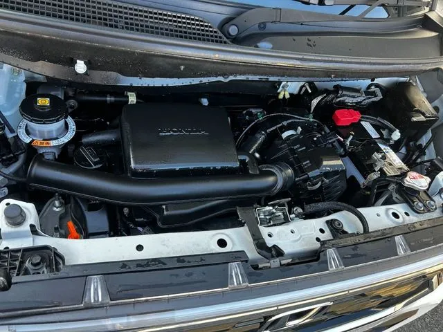 Ｎ　ＢＯＸ　カスタム（ホンダ）の車両写真