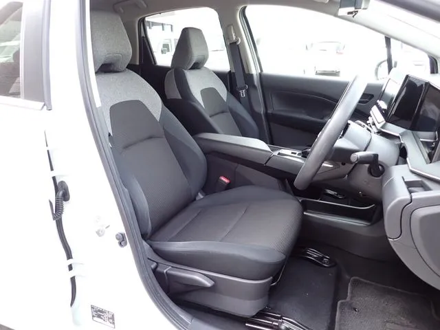 ノート（ニッサン）の車両写真