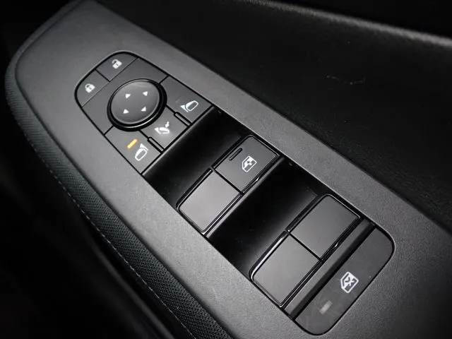 ノート（ニッサン）の車両写真