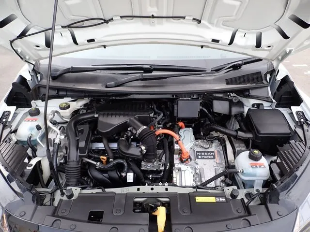 ノート（ニッサン）の車両写真