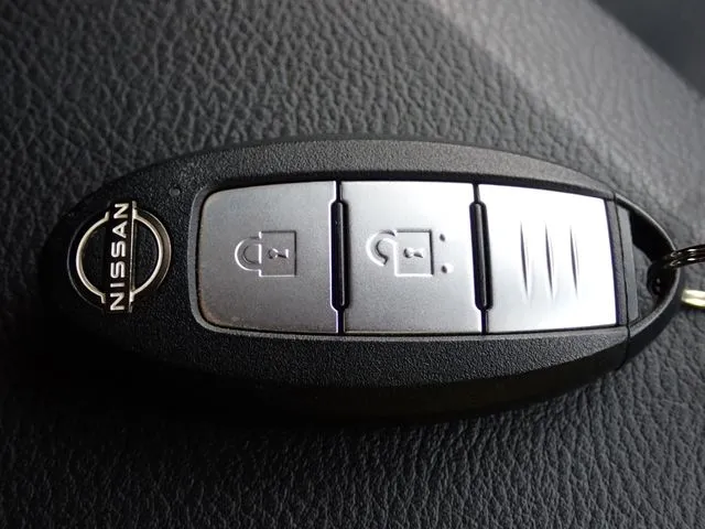 ノート（ニッサン）の車両写真