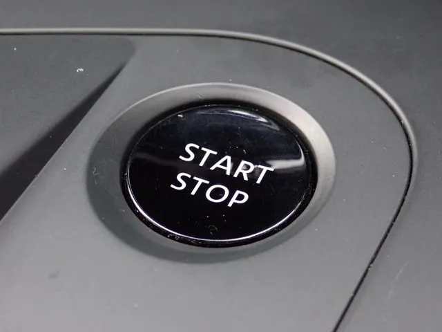 ノート（ニッサン）の車両写真