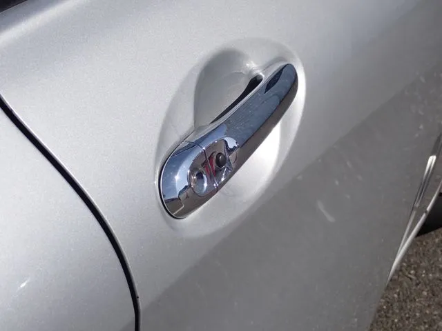 ノート(ニッサン)の車両写真