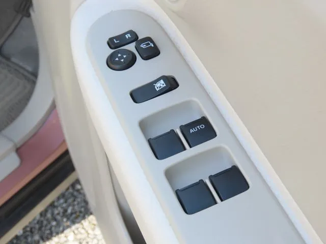 アルト　ラパン（スズキ）の車両写真