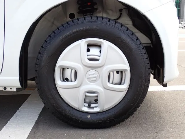 スズキ　アルト　４ＷＤ