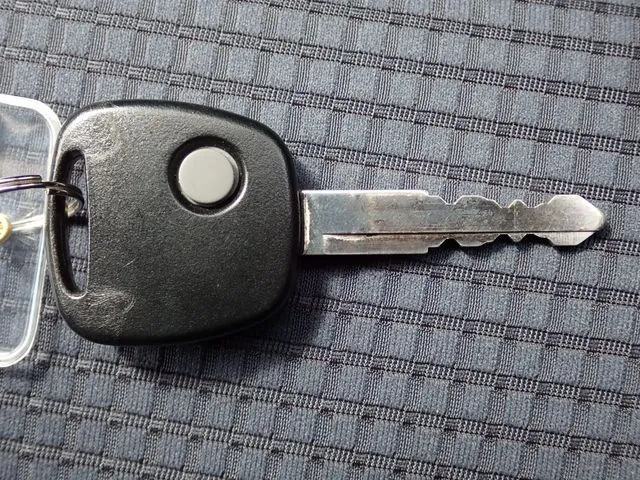 スズキ　アルト　４ＷＤ