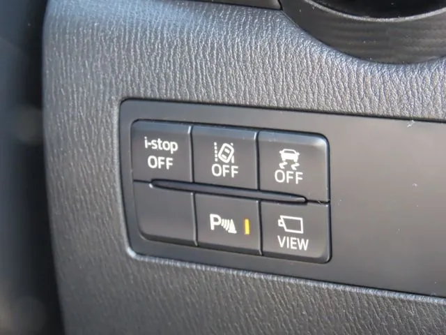 ＭＡＺＤＡ２（マツダ）の車両写真