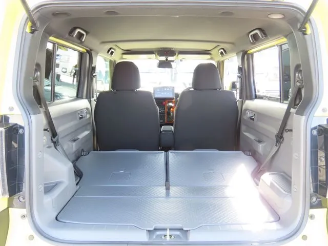 タフト（ダイハツ）の車両写真