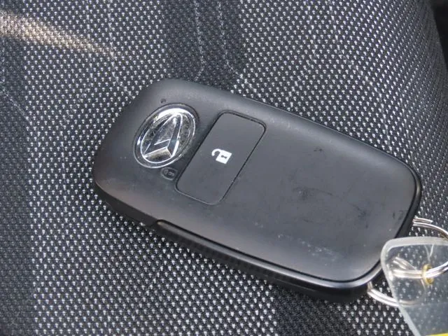 タフト（ダイハツ）の車両写真