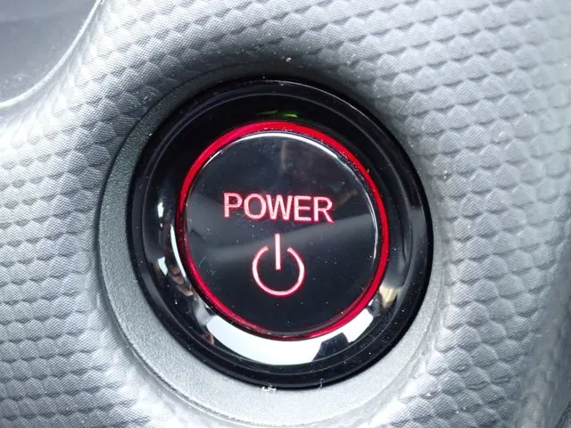 ホンダ　フィット　ｅ：ＨＥＶ