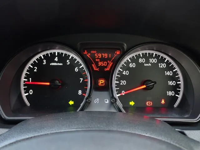 ニッサン　ノート