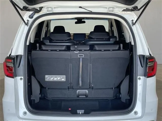 オデッセイ（ホンダ）の車両写真