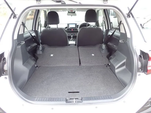 ダイハツ　ロッキー