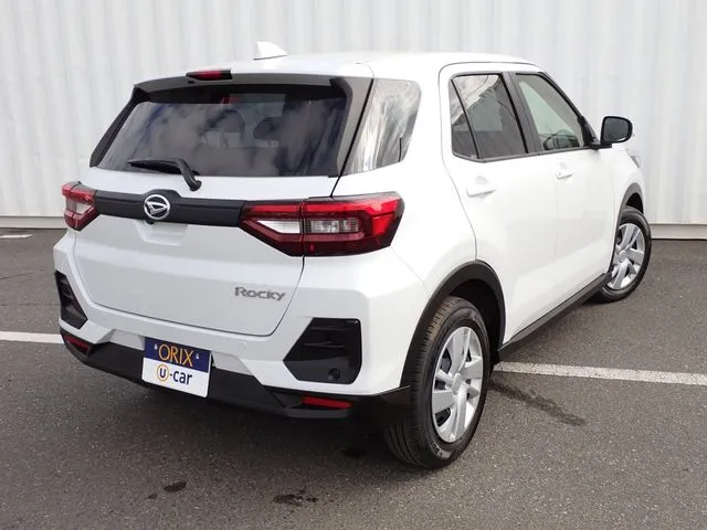 ダイハツ　ロッキー