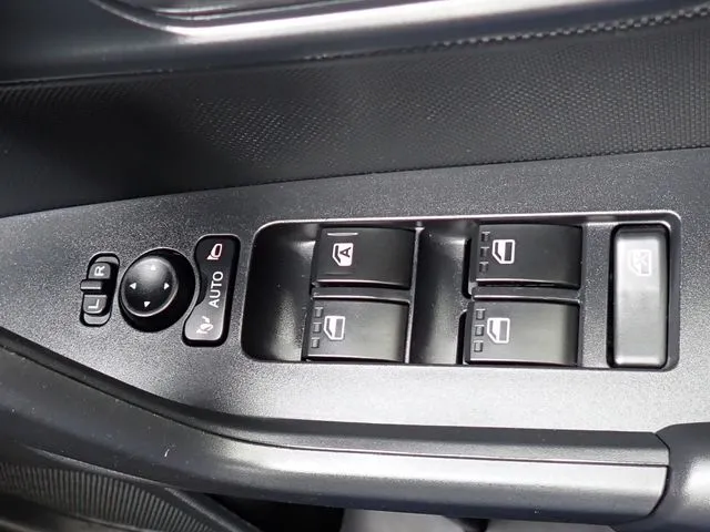 ダイハツ ロッキー