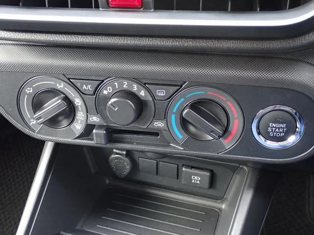 ダイハツ　ロッキー