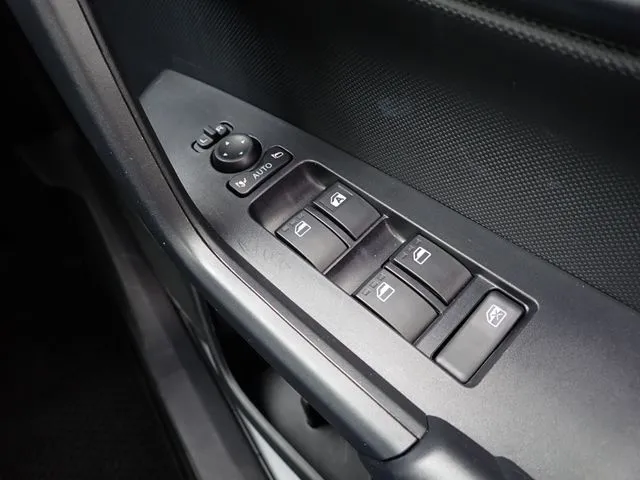 ダイハツ　ロッキー