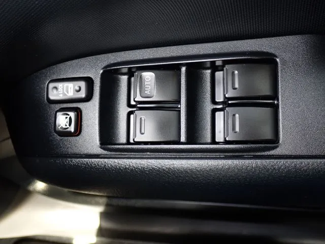 プロボックスバン ハイブリッド(トヨタ)の車両写真