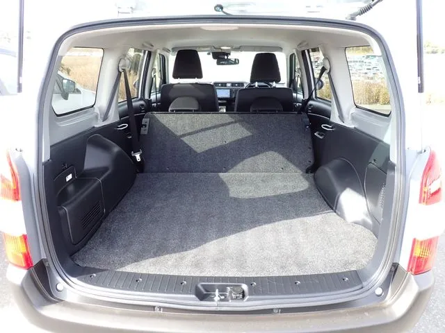 プロボックスバン ハイブリッド(トヨタ)の車両写真