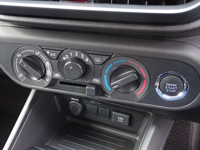 ダイハツ ロッキー