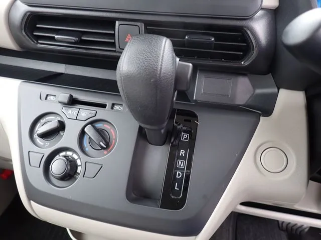 ルークス(ニッサン)の車両写真