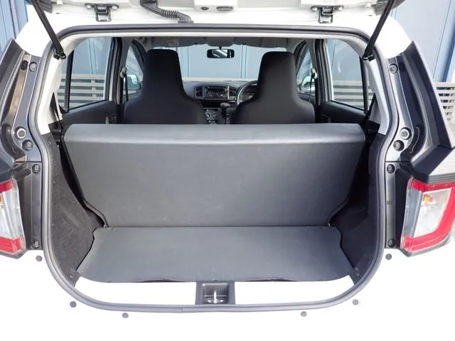 ミラ イース(ダイハツ)の車両写真