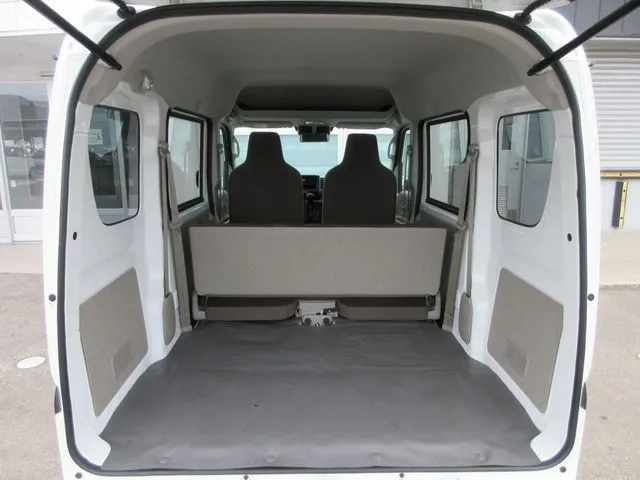 エブリイバン　４ＷＤ（スズキ）の車両写真