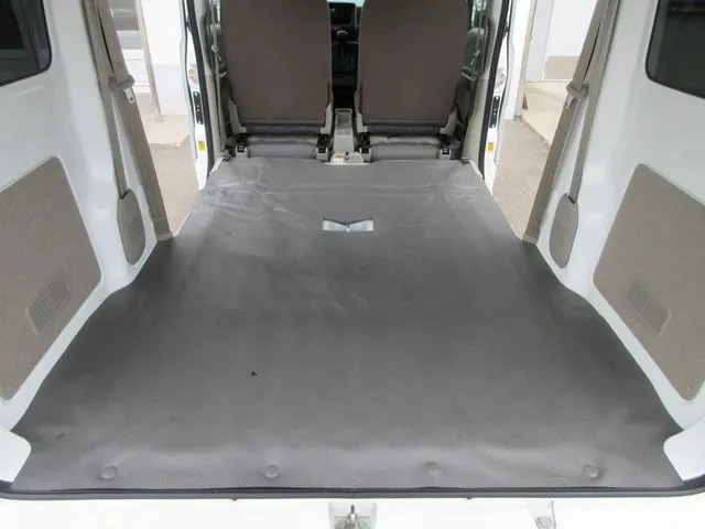 エブリイバン　４ＷＤ（スズキ）の車両写真