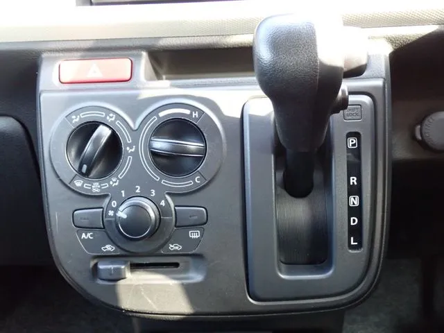 キャロル（マツダ）の車両写真