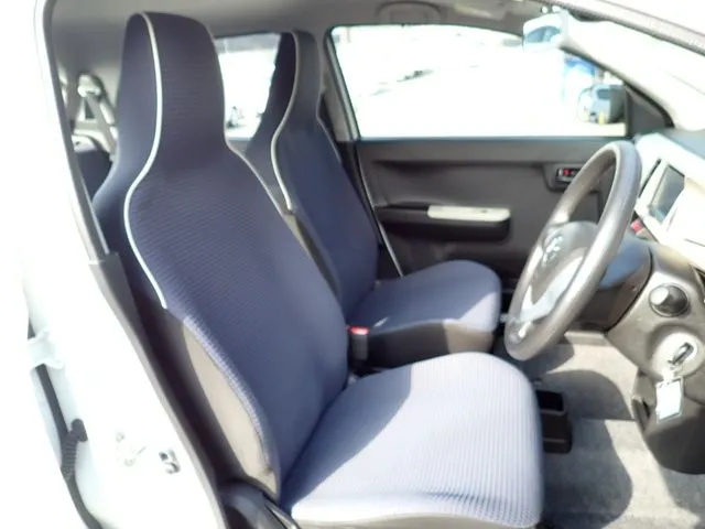 キャロル（マツダ）の車両写真