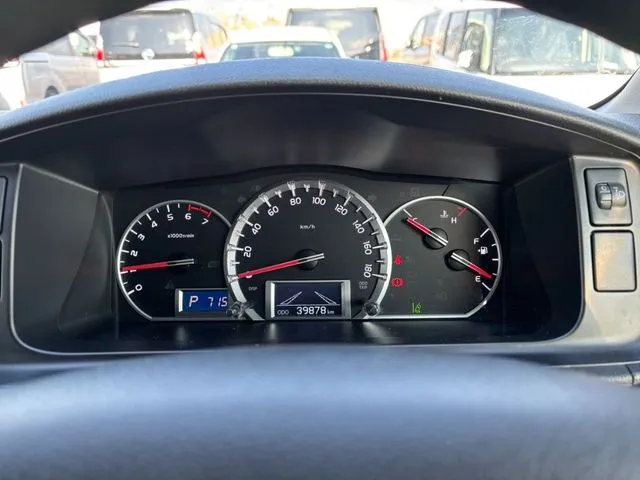 ハイエースバン　１．２５ｔ　２ＷＤ（トヨタ）の車両写真