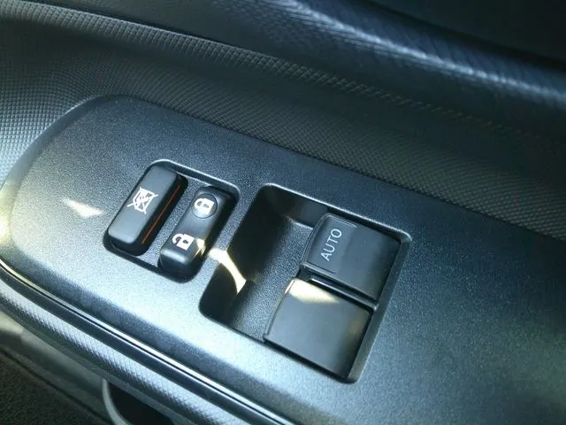 トヨタ　アクア