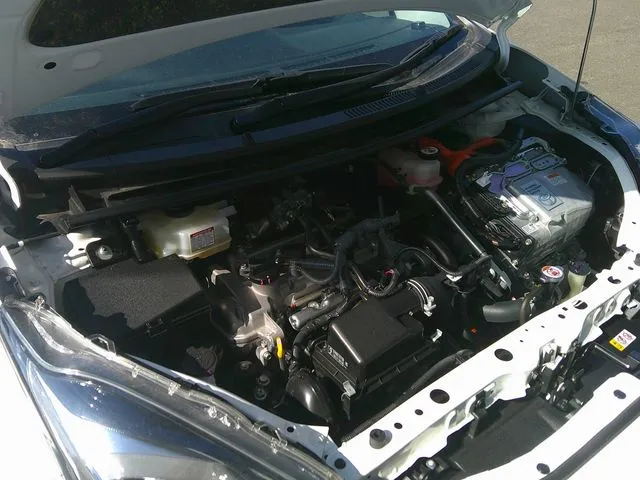 トヨタ　アクア