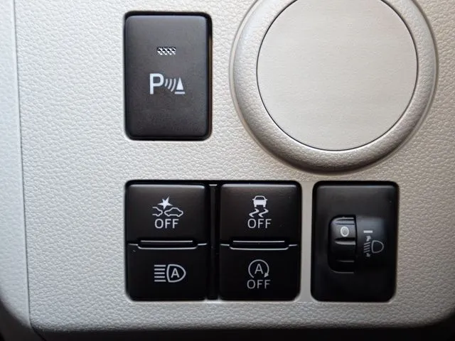 ミラ イース(ダイハツ)の車両写真