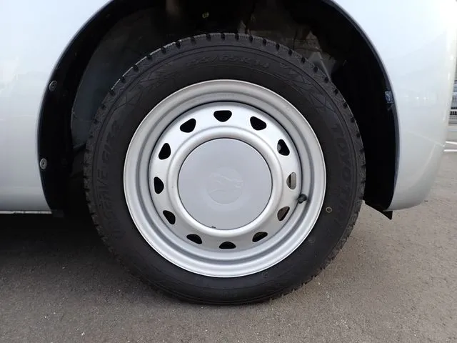 タント（ダイハツ）の車両写真