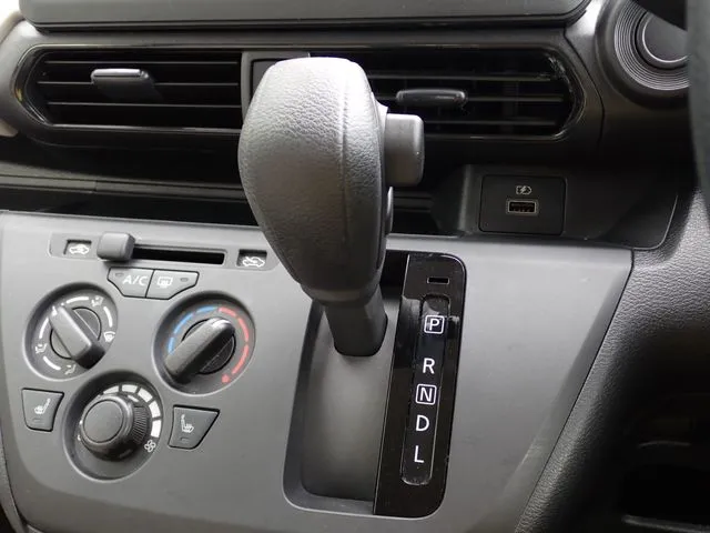 ｅＫワゴン（ミツビシ）の車両写真