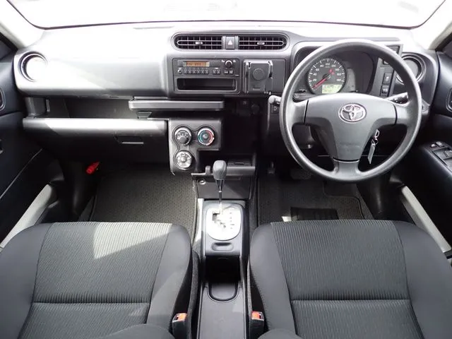 トヨタ　プロボックスバン　２ＷＤ