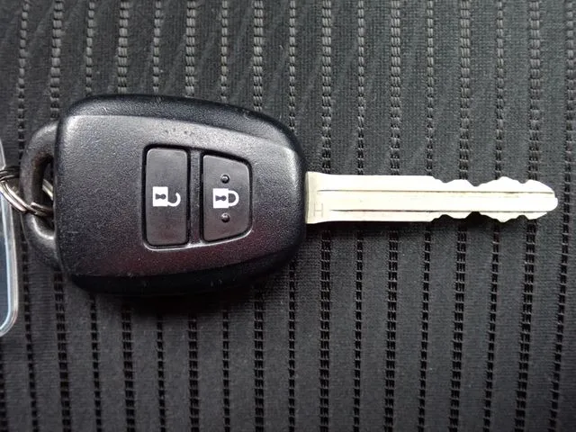 トヨタ　プロボックスバン　２ＷＤ